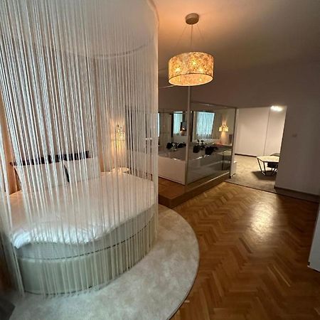 Luxury Apartment With Jacuzzi Sofia Ngoại thất bức ảnh